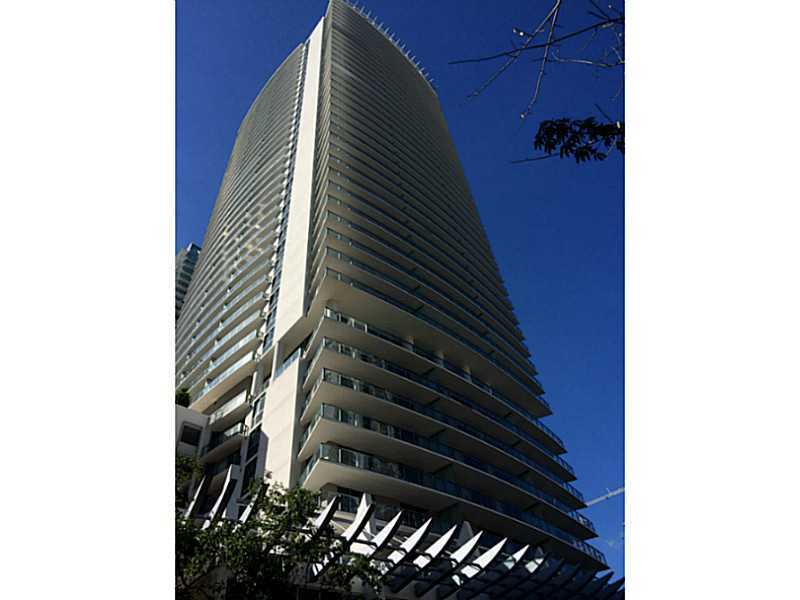 1100 S Miami Ave, Unit 1620 in Miami, FL - Building Photo