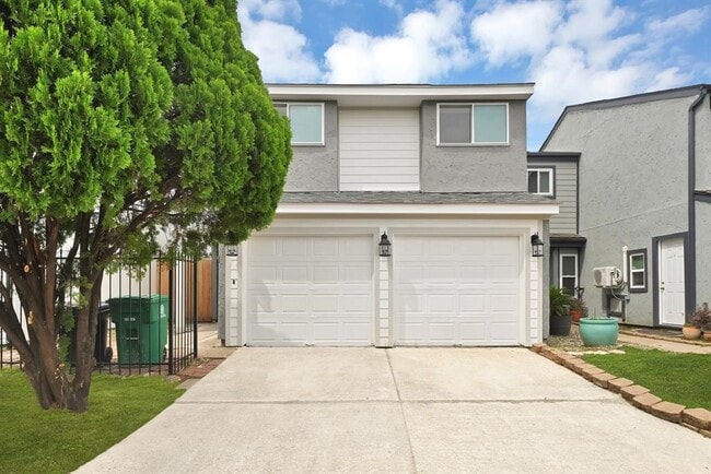 property at 10258 Field Stone Dr