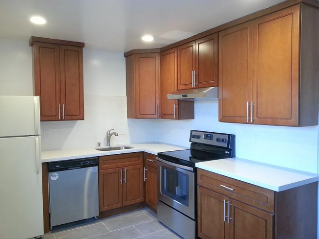 property at 450 N Winchester Blvd