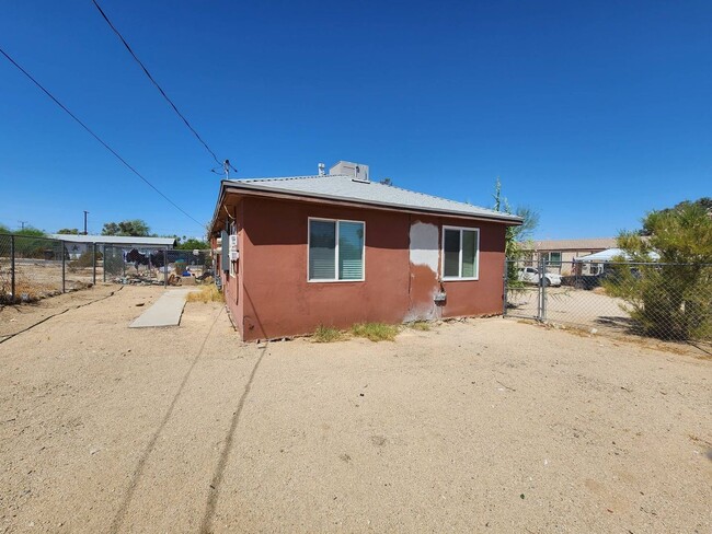 6361 Yucca Ave in Twentynine Palms, CA - Building Photo - Building Photo