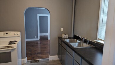 721 N Hamilton St in Saginaw, MI - Building Photo - Building Photo