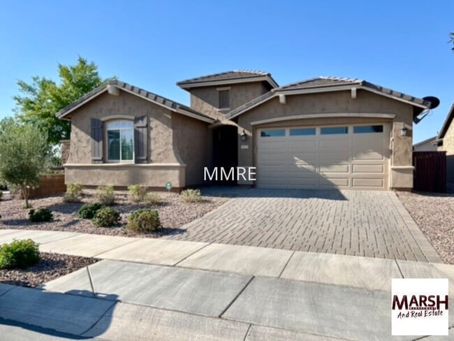 property at 20771 E Mockingbird Dr