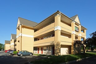 Furnished Studio - Louisville