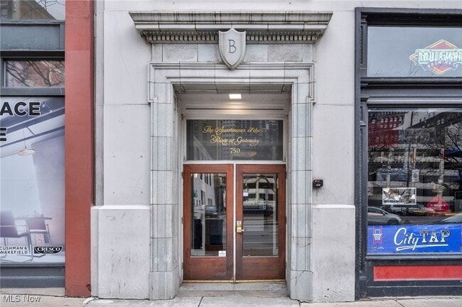 property at 750 Prospect Ave E