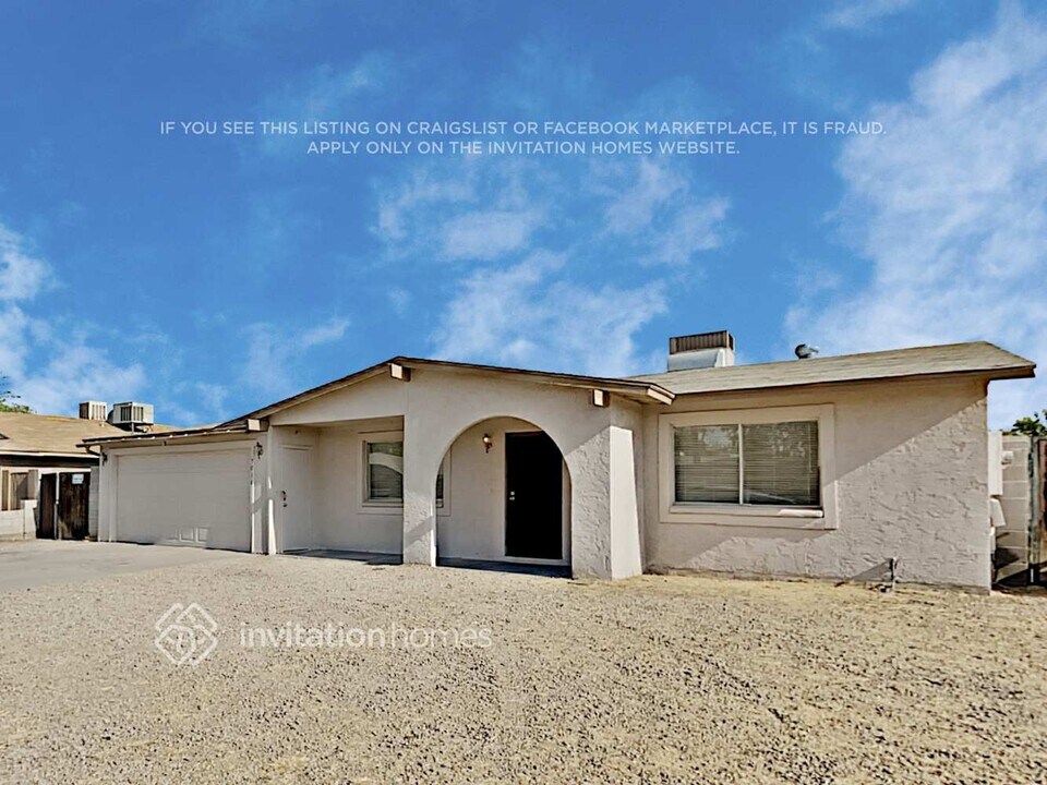 7016 W Wilshire Dr in Phoenix, AZ - Building Photo