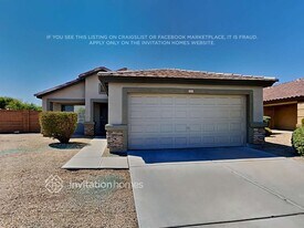 6305 W Toronto Way in Phoenix, AZ - Building Photo