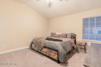 11060 Wandering Oaks Dr in Jacksonville, FL - Building Photo - Building Photo