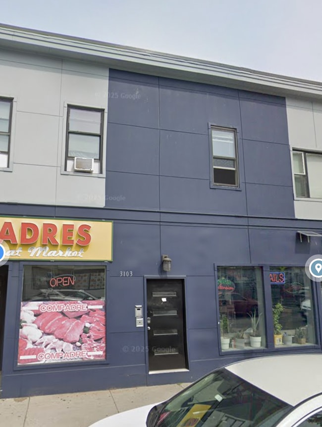 property at 3103 Washington St