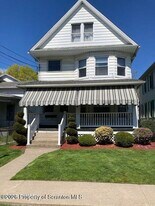 127 N Lincoln Ave in Scranton, PA - Building Photo