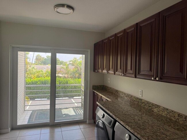 11518 Landing Pl in North Palm Beach, FL - Building Photo - Building Photo