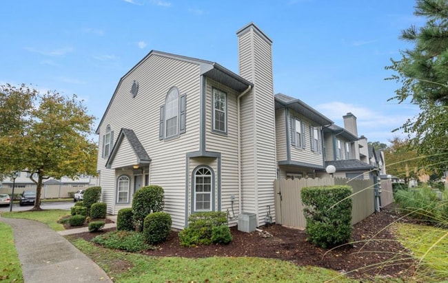 4520 Shallowford Cir