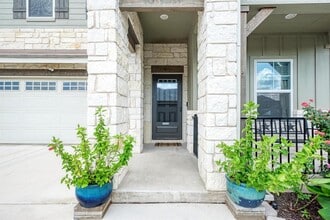 1646 Homestead Farms Dr in Round Rock, TX - Building Photo - Building Photo