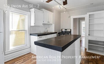 520 Union Ave SE in Grand Rapids, MI - Building Photo - Building Photo