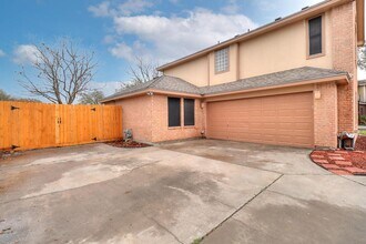 4249 Rapids Dr in Corpus Christi, TX - Building Photo - Building Photo