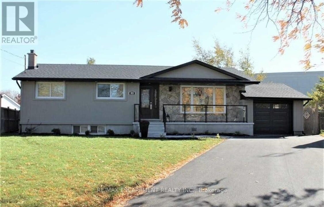 89 Regent Dr in St Catharines, ON - Building Photo
