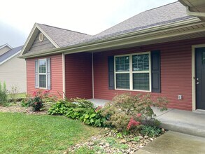 231 Harness Ct in Elizabethtown, KY - Building Photo - Building Photo