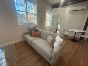 110 Hotel St in Utica, NY - Building Photo - Building Photo