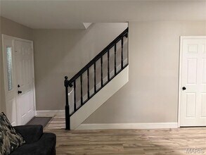 341 Della Dr in St. Peters, MO - Building Photo - Building Photo