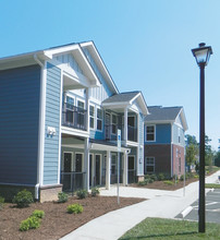 Forest Park Crossing in Kannapolis, NC - Building Photo - Building Photo