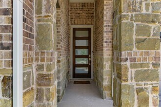 2016 Bobtail Pass in Leander, TX - Foto de edificio - Building Photo