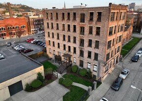 1908 Dunlap St, Unit #4 in Cincinnati, OH - Building Photo