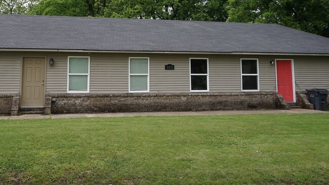 property at 501 E Allen Ave