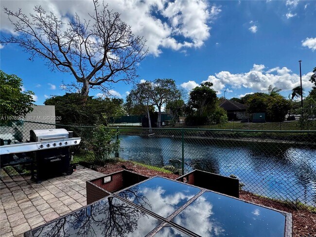 6746 SW 115th Ct in Miami, FL - Building Photo - Building Photo