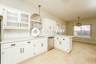 2117 Bresee Dr in Carrollton, TX - Building Photo - Building Photo