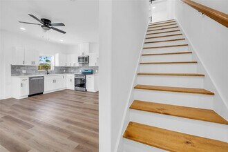 9818 Sandra St, Unit A in Houston, TX - Building Photo - Building Photo