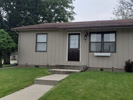 1521 N Dakota Ave, Unit 1 in Ames, IA - Building Photo