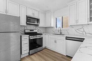 630 Nebraska Ave, Unit 06 in Long Beach, CA - Building Photo