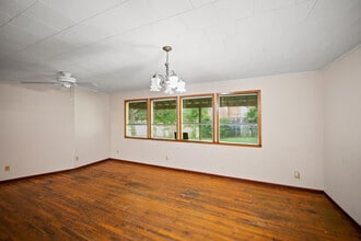 21213 Lawrence Rd in Fairhope, AL - Building Photo - Building Photo