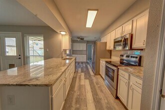 2829 Windsor Dr in Flower Mound, TX - Building Photo - Building Photo