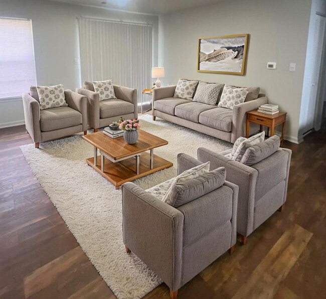 Ashton View Apartments in Morristown, TN - Foto de edificio - Building Photo