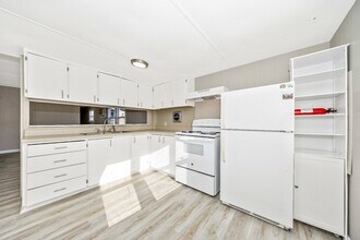 5201 Amos Reeder Rd in Boonsboro, MD - Building Photo - Building Photo