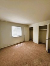 600 Reusens Rd, Unit N150 in Lynchburg, VA - Foto de edificio - Building Photo