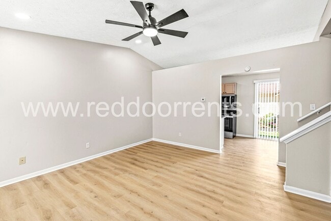 5904 Beau Jardin Dr in Indianapolis, IN - Building Photo - Building Photo