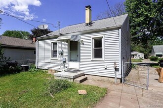 15489 Dixie in Redford Township, MI - Building Photo - Building Photo