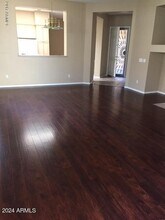 490 E Krista Way in Tempe, AZ - Building Photo - Building Photo