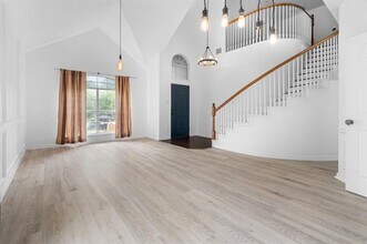 12809 Conifer Ln in Euless, TX - Building Photo - Building Photo