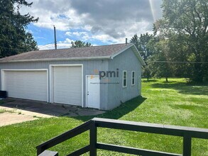 1607 E 73rd Ave in Merrillville, IN - Building Photo - Building Photo