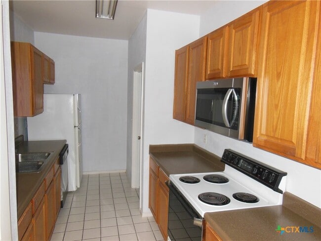 property at 1641 Kuehler Ave