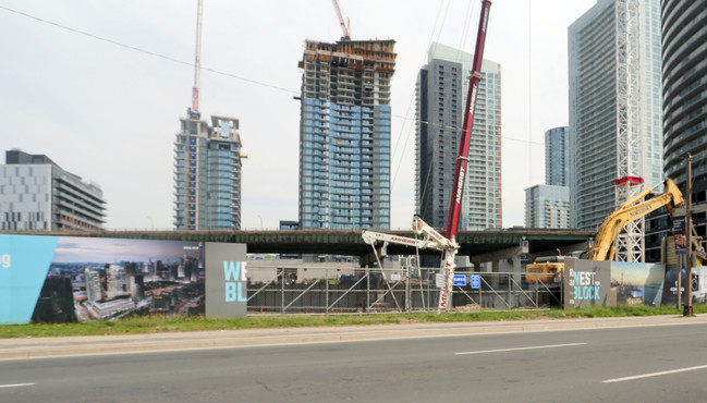 Forward Condos in Toronto, ON - Building Photo - Primary Photo