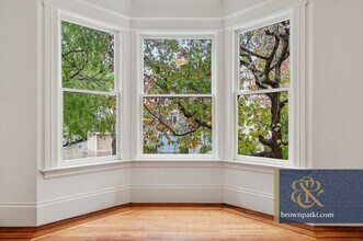 1056 Cole St in San Francisco, CA - Building Photo - Building Photo