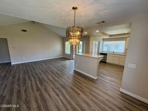 38114 Village 38 in Camarillo, CA - Building Photo - Building Photo