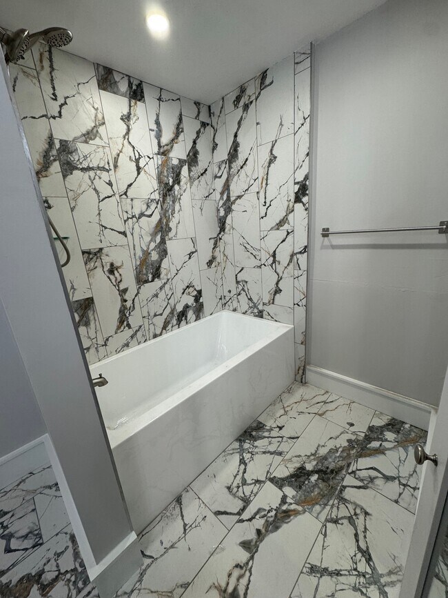 property at 21 Temple Pl