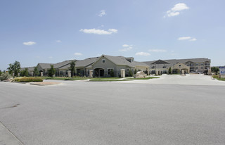 The Overlook at Plum Creek Apartments