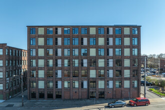 Lofts at SoCo in Brockton, MA - Foto de edificio - Building Photo