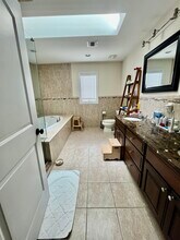 25 Jacob's Landing Way in Secaucus, NJ - Building Photo - Building Photo