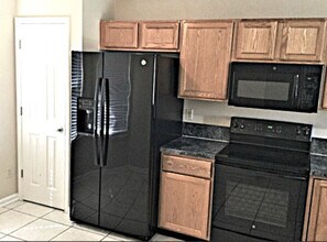 4491 Cobblefield Cir E in Jacksonville, FL - Building Photo - Building Photo